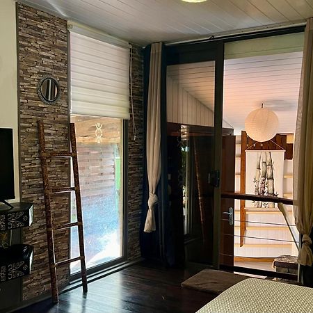 Faaora Lodge, Little Paradise Haapiti Dış mekan fotoğraf