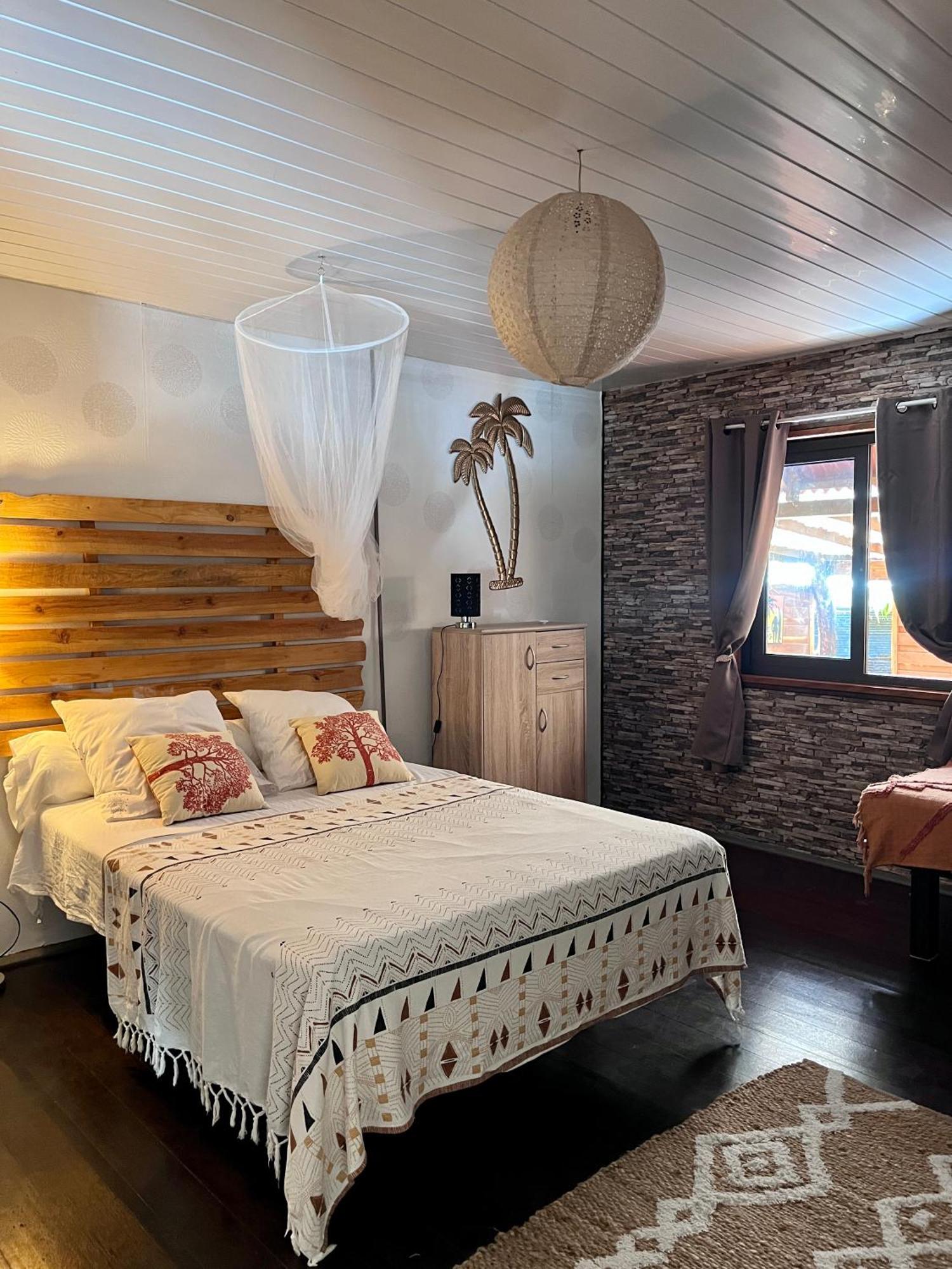 Faaora Lodge, Little Paradise Haapiti Dış mekan fotoğraf